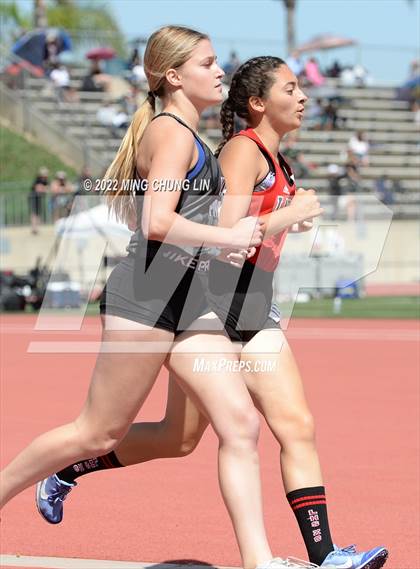 Thumbnail 3 in Irvine/Asics Distance Carnival  photogallery.