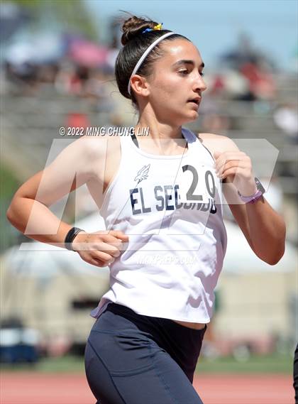Thumbnail 1 in Irvine/Asics Distance Carnival  photogallery.