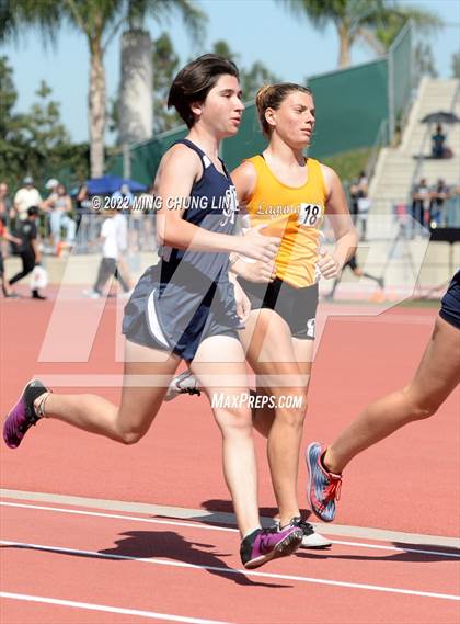 Thumbnail 3 in Irvine/Asics Distance Carnival  photogallery.