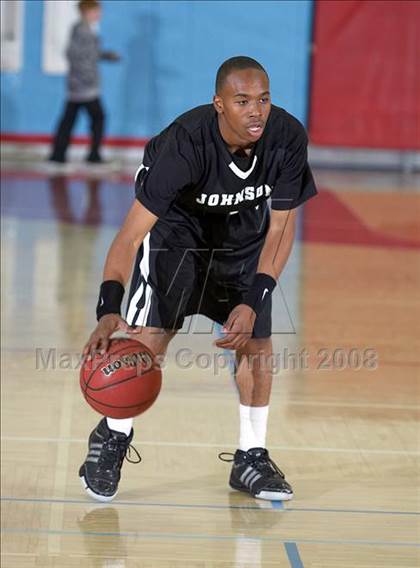 Thumbnail 2 in Johnson @ Mira Loma photogallery.