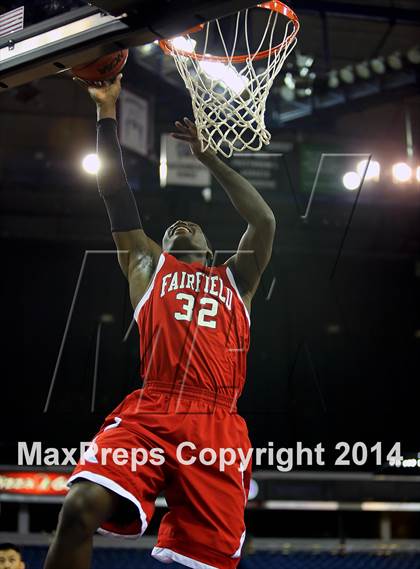 Thumbnail 3 in Modesto Christian vs Fairfield (CIF SJS D3 Final) photogallery.