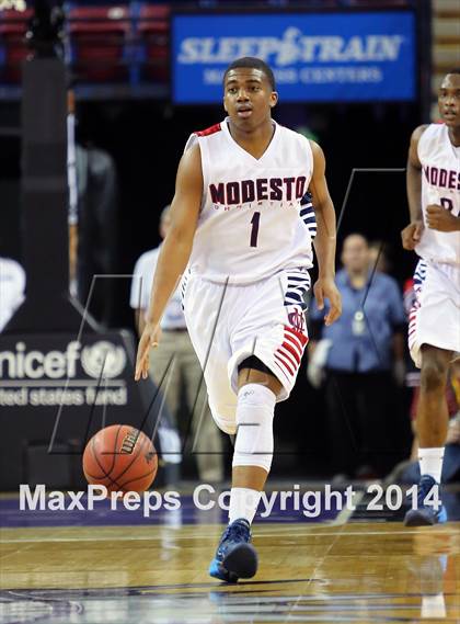 Thumbnail 2 in Modesto Christian vs Fairfield (CIF SJS D3 Final) photogallery.