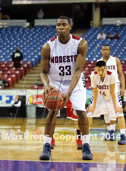 Thumbnail 3 in Modesto Christian vs Fairfield (CIF SJS D3 Final) photogallery.