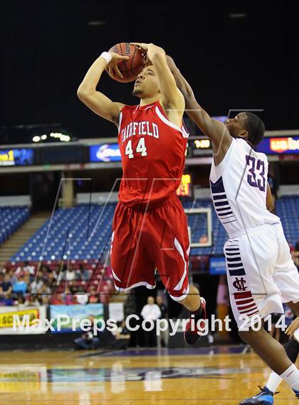 Thumbnail 2 in Modesto Christian vs Fairfield (CIF SJS D3 Final) photogallery.