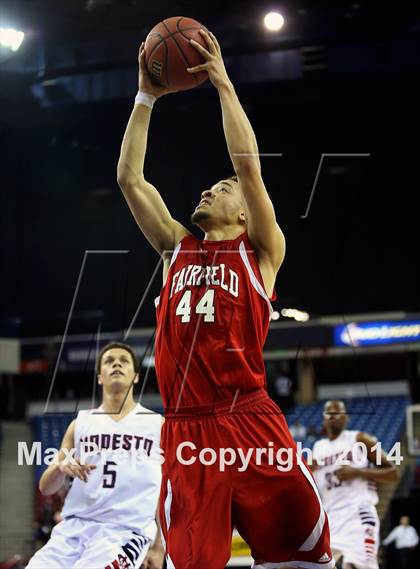 Thumbnail 3 in Modesto Christian vs Fairfield (CIF SJS D3 Final) photogallery.