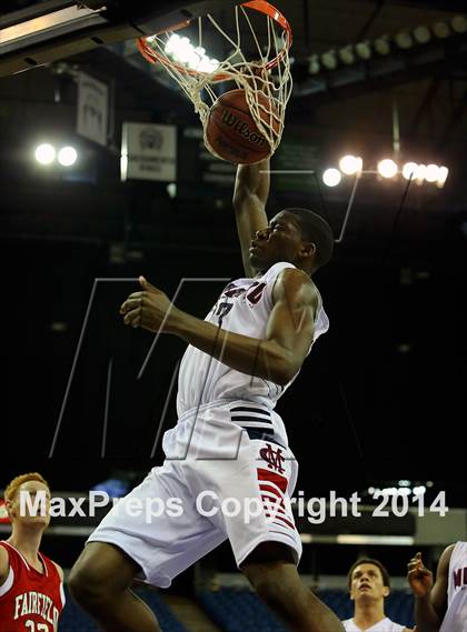 Thumbnail 2 in Modesto Christian vs Fairfield (CIF SJS D3 Final) photogallery.