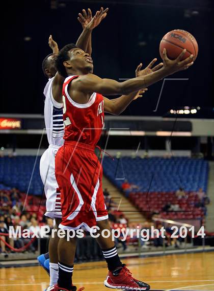 Thumbnail 2 in Modesto Christian vs Fairfield (CIF SJS D3 Final) photogallery.