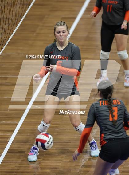 Thumbnail 1 in Rye vs. Del Norte (CHSAA 2A First Round Elimination Bracket) photogallery.