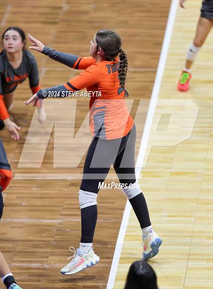 Thumbnail 3 in Rye vs. Del Norte (CHSAA 2A First Round Elimination Bracket) photogallery.
