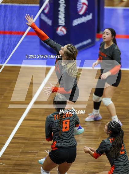 Thumbnail 1 in Rye vs. Del Norte (CHSAA 2A First Round Elimination Bracket) photogallery.
