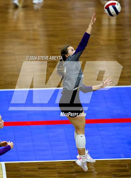 Thumbnail 2 in Rye vs. Del Norte (CHSAA 2A First Round Elimination Bracket) photogallery.