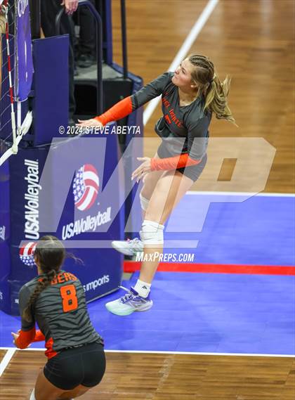 Thumbnail 2 in Rye vs. Del Norte (CHSAA 2A First Round Elimination Bracket) photogallery.