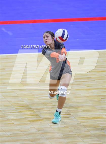 Thumbnail 2 in Rye vs. Del Norte (CHSAA 2A First Round Elimination Bracket) photogallery.