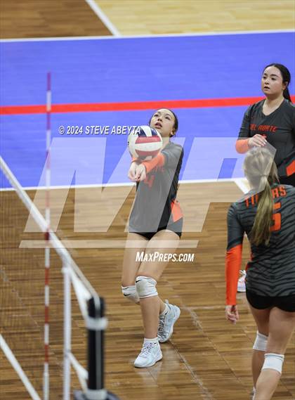 Thumbnail 3 in Rye vs. Del Norte (CHSAA 2A First Round Elimination Bracket) photogallery.