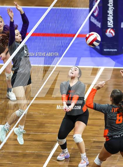 Thumbnail 1 in Rye vs. Del Norte (CHSAA 2A First Round Elimination Bracket) photogallery.