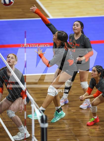 Thumbnail 1 in Rye vs. Del Norte (CHSAA 2A First Round Elimination Bracket) photogallery.