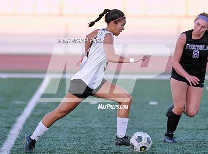 Thumbnail 3 in Cerritos @ Portola photogallery.