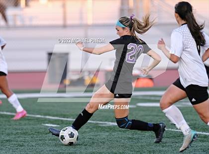 Thumbnail 3 in Cerritos @ Portola photogallery.