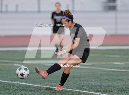 Thumbnail 2 in Cerritos @ Portola photogallery.