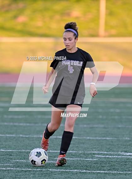 Thumbnail 1 in Cerritos @ Portola photogallery.
