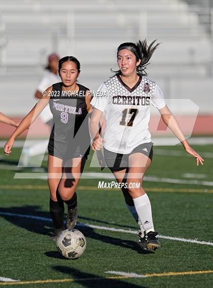 Thumbnail 1 in Cerritos @ Portola photogallery.