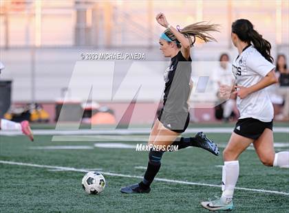 Thumbnail 2 in Cerritos @ Portola photogallery.
