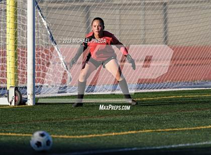 Thumbnail 1 in Cerritos @ Portola photogallery.