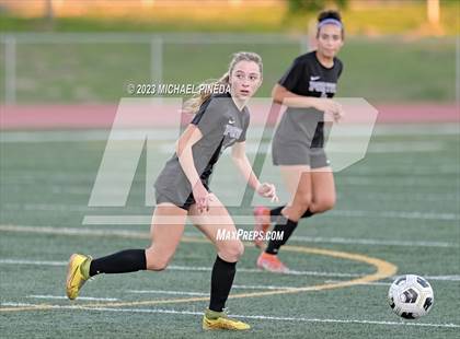 Thumbnail 2 in Cerritos @ Portola photogallery.