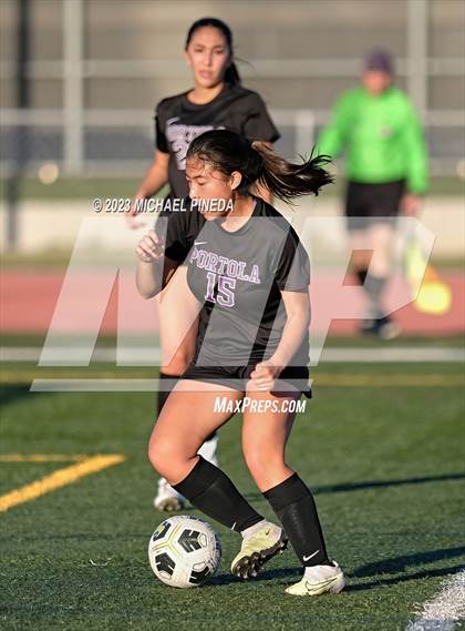 Thumbnail 1 in Cerritos @ Portola photogallery.