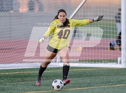 Thumbnail 1 in Cerritos @ Portola photogallery.