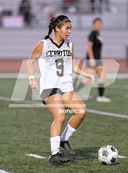 Thumbnail 1 in Cerritos @ Portola photogallery.