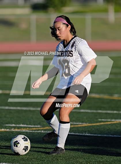 Thumbnail 1 in Cerritos @ Portola photogallery.