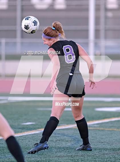 Thumbnail 3 in Cerritos @ Portola photogallery.