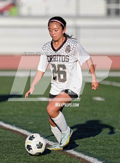 Thumbnail 3 in Cerritos @ Portola photogallery.