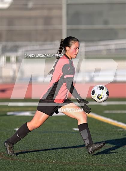Thumbnail 3 in Cerritos @ Portola photogallery.