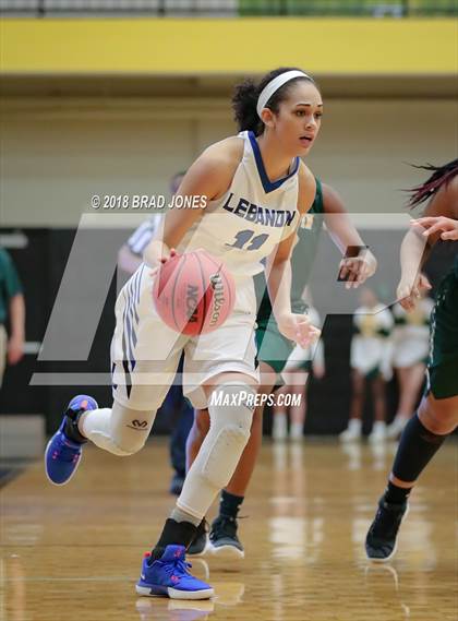 Thumbnail 1 in Lebanon vs. Gallatin (TSSAA District 9-AAA Quarterfinal) photogallery.