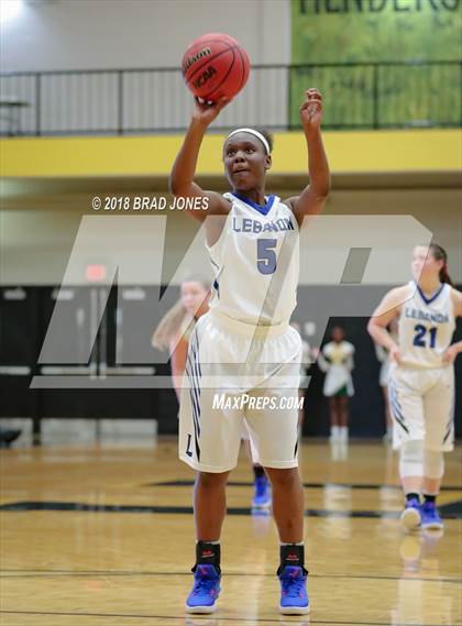 Thumbnail 1 in Lebanon vs. Gallatin (TSSAA District 9-AAA Quarterfinal) photogallery.