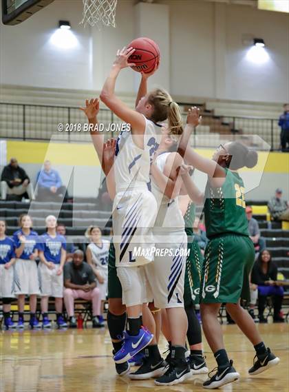Thumbnail 2 in Lebanon vs. Gallatin (TSSAA District 9-AAA Quarterfinal) photogallery.