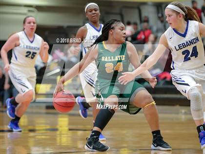 Thumbnail 1 in Lebanon vs. Gallatin (TSSAA District 9-AAA Quarterfinal) photogallery.