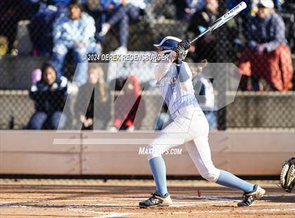 Thumbnail 2 in Greeley West vs Legend (CHSAA 5A Round of 16) photogallery.