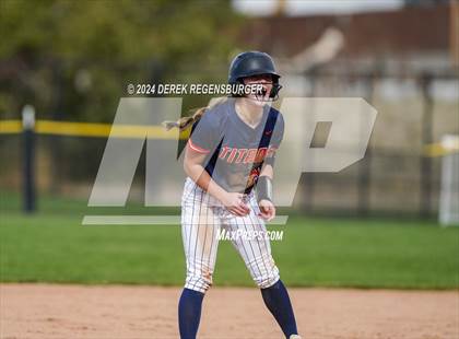 Thumbnail 1 in Greeley West vs Legend (CHSAA 5A Round of 16) photogallery.