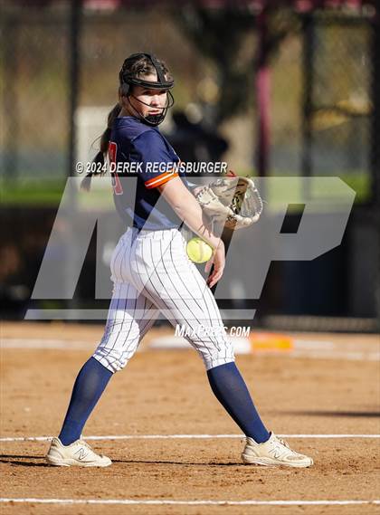 Thumbnail 3 in Greeley West vs Legend (CHSAA 5A Round of 16) photogallery.