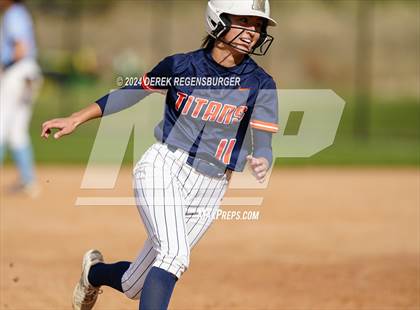 Thumbnail 2 in Greeley West vs Legend (CHSAA 5A Round of 16) photogallery.