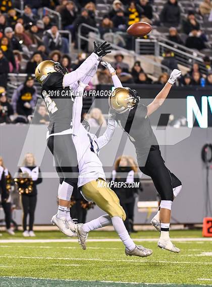 Thumbnail 1 in River Dell vs. NV - Old Tappan (NJSIAA North I Group 3 Final) photogallery.