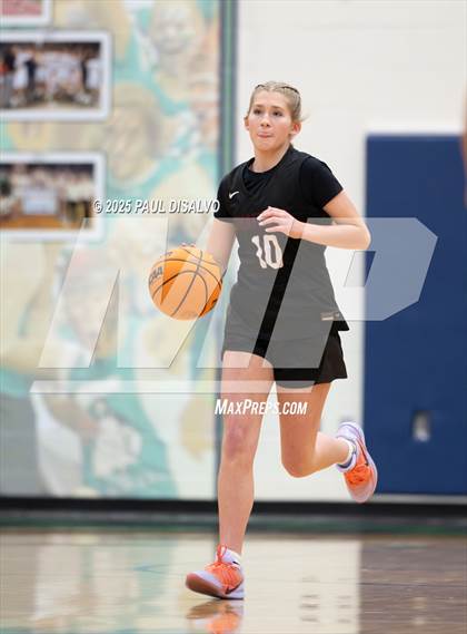 Thumbnail 3 in Chatfield vs. Grandview (CV/TR Tip-Off Tourney) photogallery.