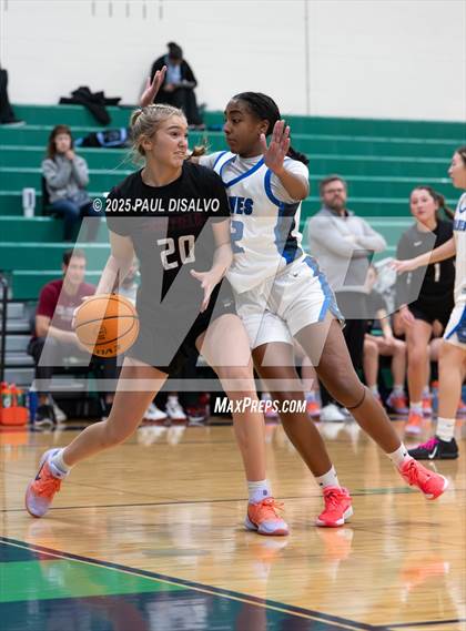 Thumbnail 3 in Chatfield vs. Grandview (CV/TR Tip-Off Tourney) photogallery.