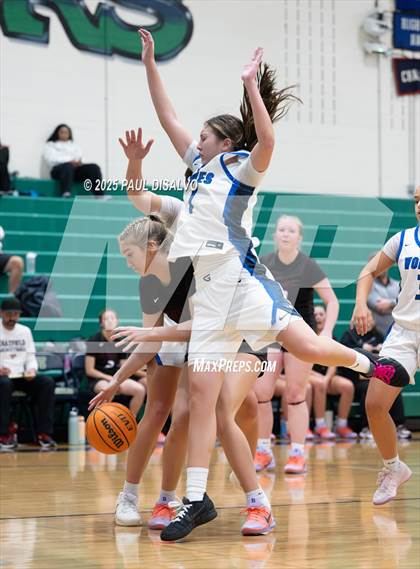 Thumbnail 2 in Chatfield vs. Grandview (CV/TR Tip-Off Tourney) photogallery.