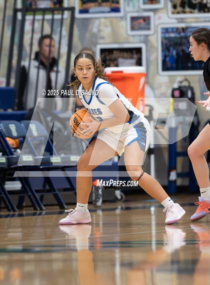 Thumbnail 2 in Chatfield vs. Grandview (CV/TR Tip-Off) photogallery.