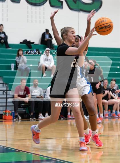 Thumbnail 1 in Chatfield vs. Grandview (CV/TR Tip-Off Tourney) photogallery.