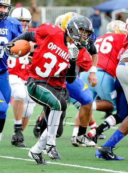 Thumbnail 2 in Sacramento Optimist All-Stars (North vs. South) photogallery.